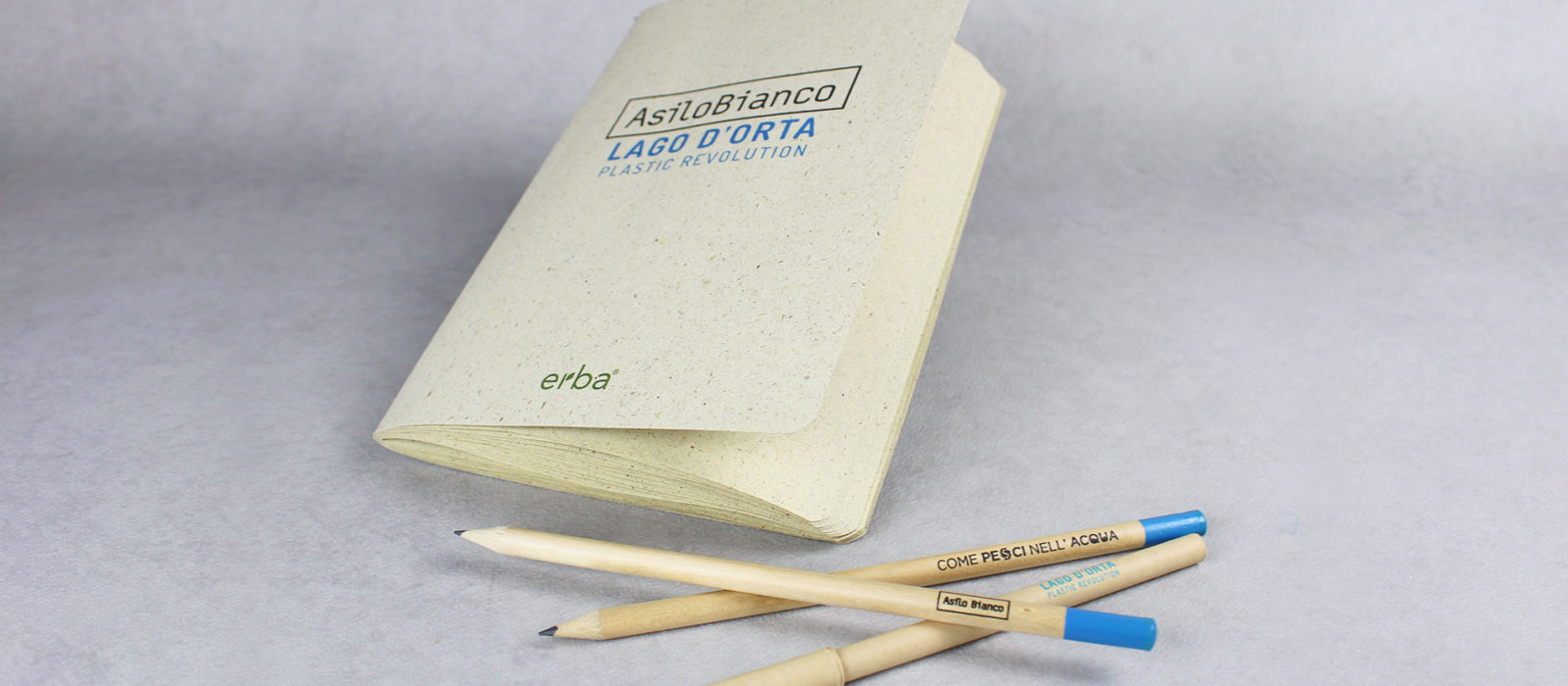 Case study: quaderno carta erba e penna carta ecologica